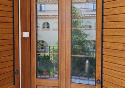 Ventana aluminio madera porticón mallorquina Banyoles