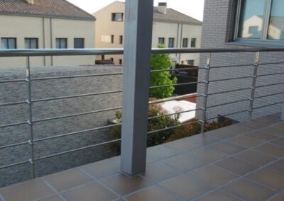 Valla acero inoxidable Cassà de la Selva.